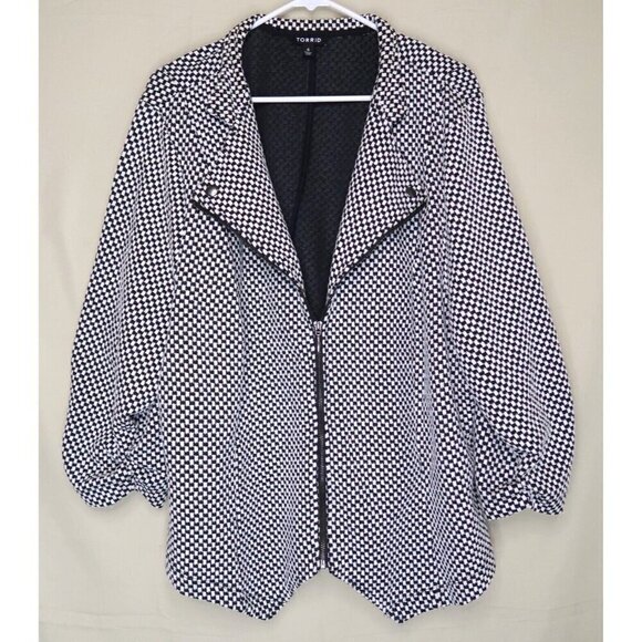 Torrid Zip Up Knit Jacket Black and White Checker 3/4 Ruched Sleeves Women's 4X - Picture 1 of 11